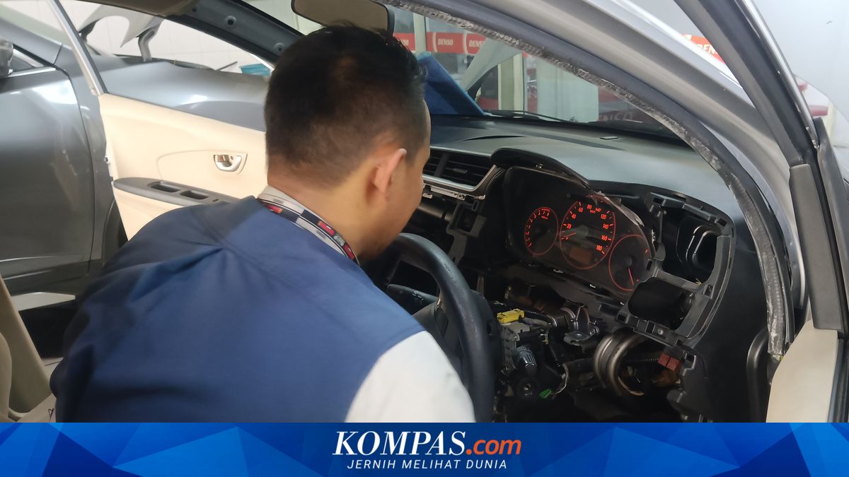 Mengatasi Masalah AC Mobil di Cilacap dengan Tri Jaya Ac